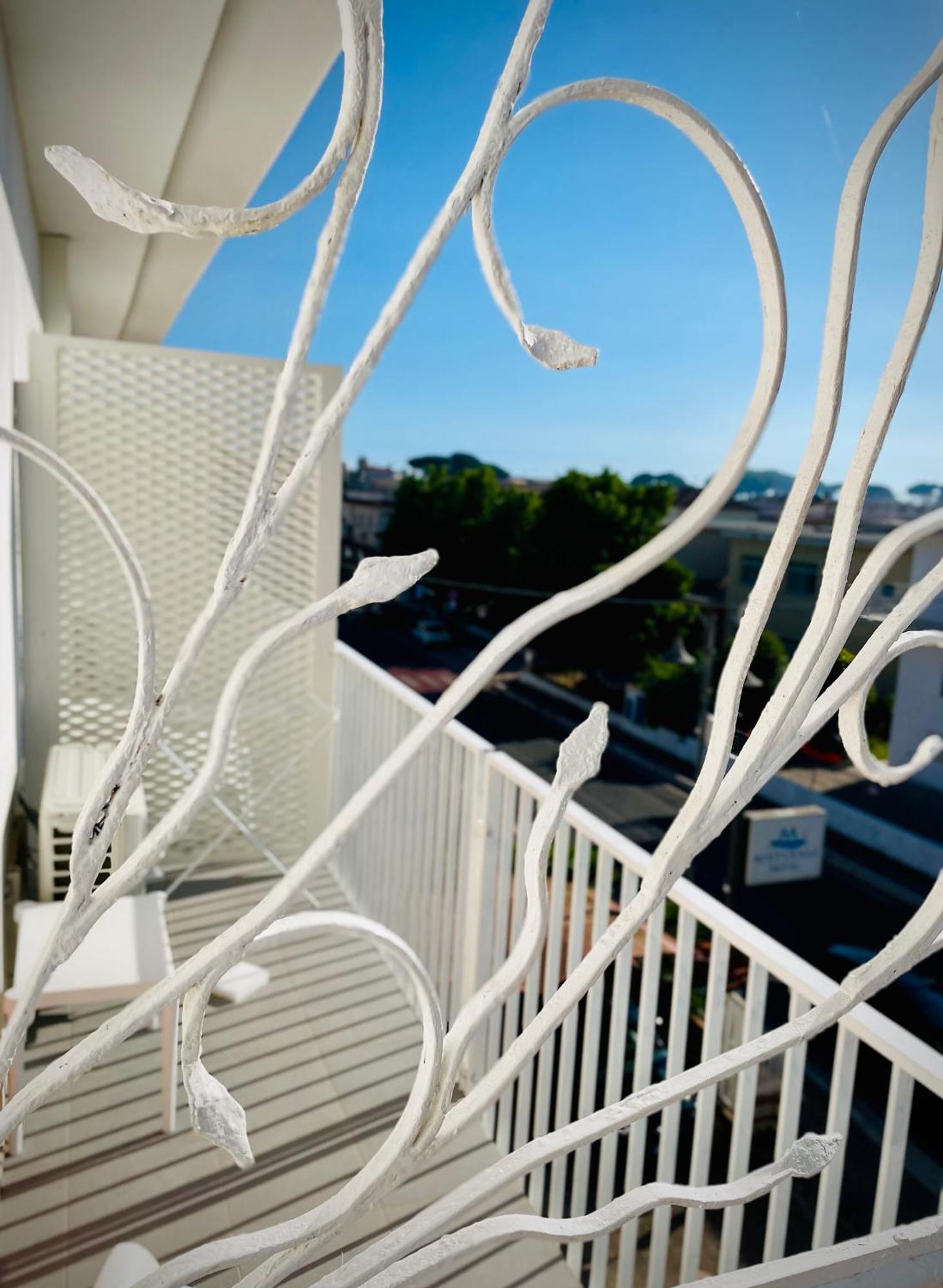 Minturnae Hotel Scauri  Extérieur photo