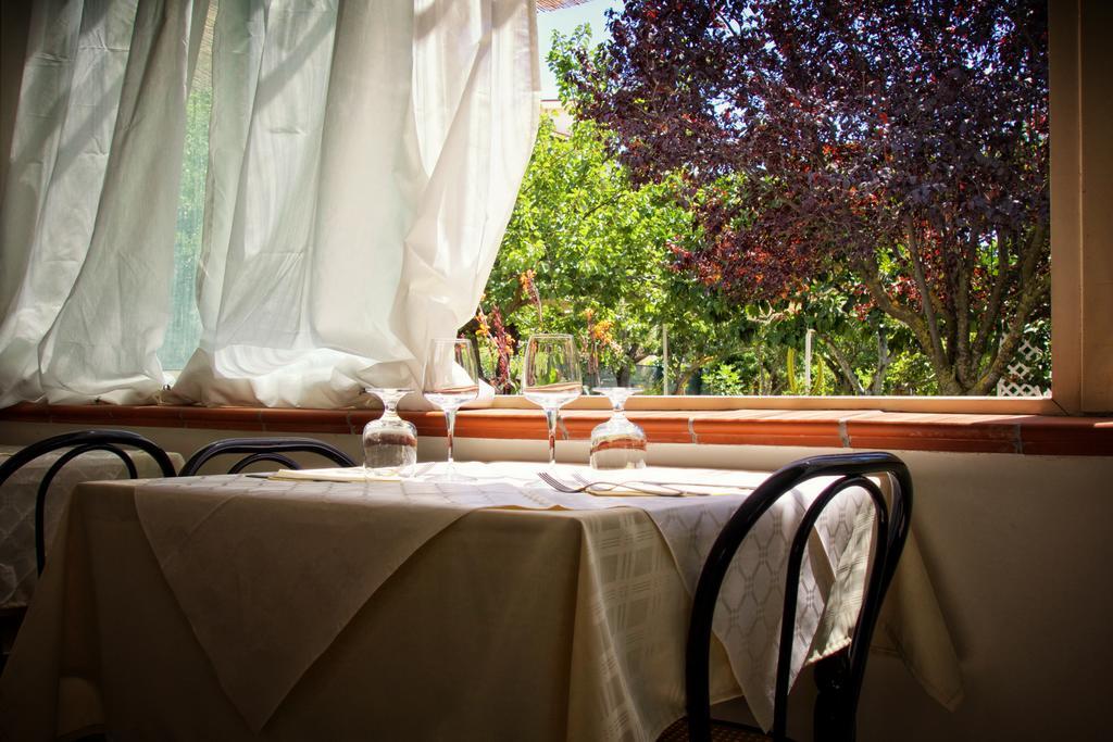 Minturnae Hotel Scauri  Extérieur photo